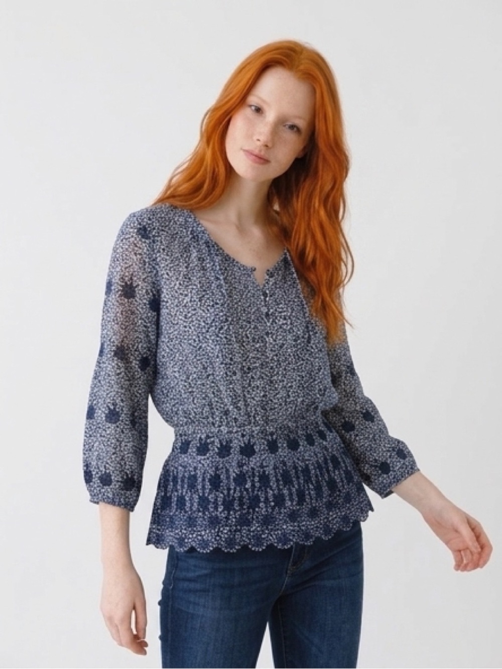 Women’s top by Guess. Size Medium